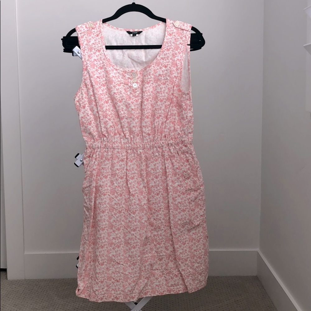 Pink floral dress with pockets